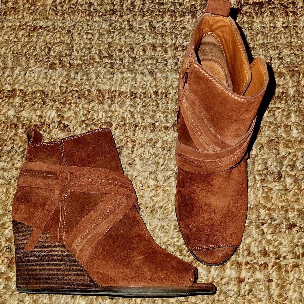 Lucky Brand "Udom